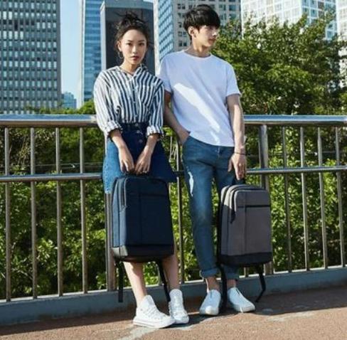 Рюкзак Runmi 90 Classic Business Light Grey (30960) - фото 2 Рюкзак Runmi 90 Classic Business Light Grey (30960) - фото 2