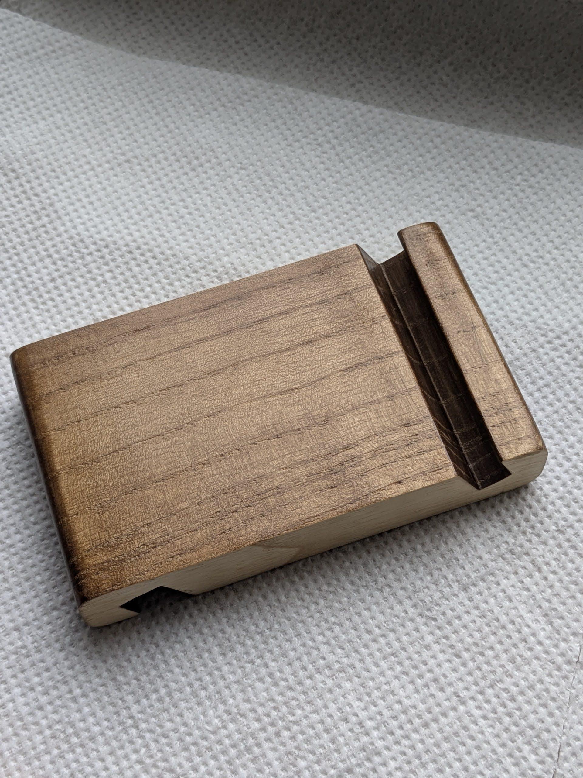 Підставка для планшета/телефона дерев'яна 120х80х22 мм (ST-002) - фото 2 Підставка для планшета/телефона дерев'яна 120х80х22 мм (ST-002) - фото 2