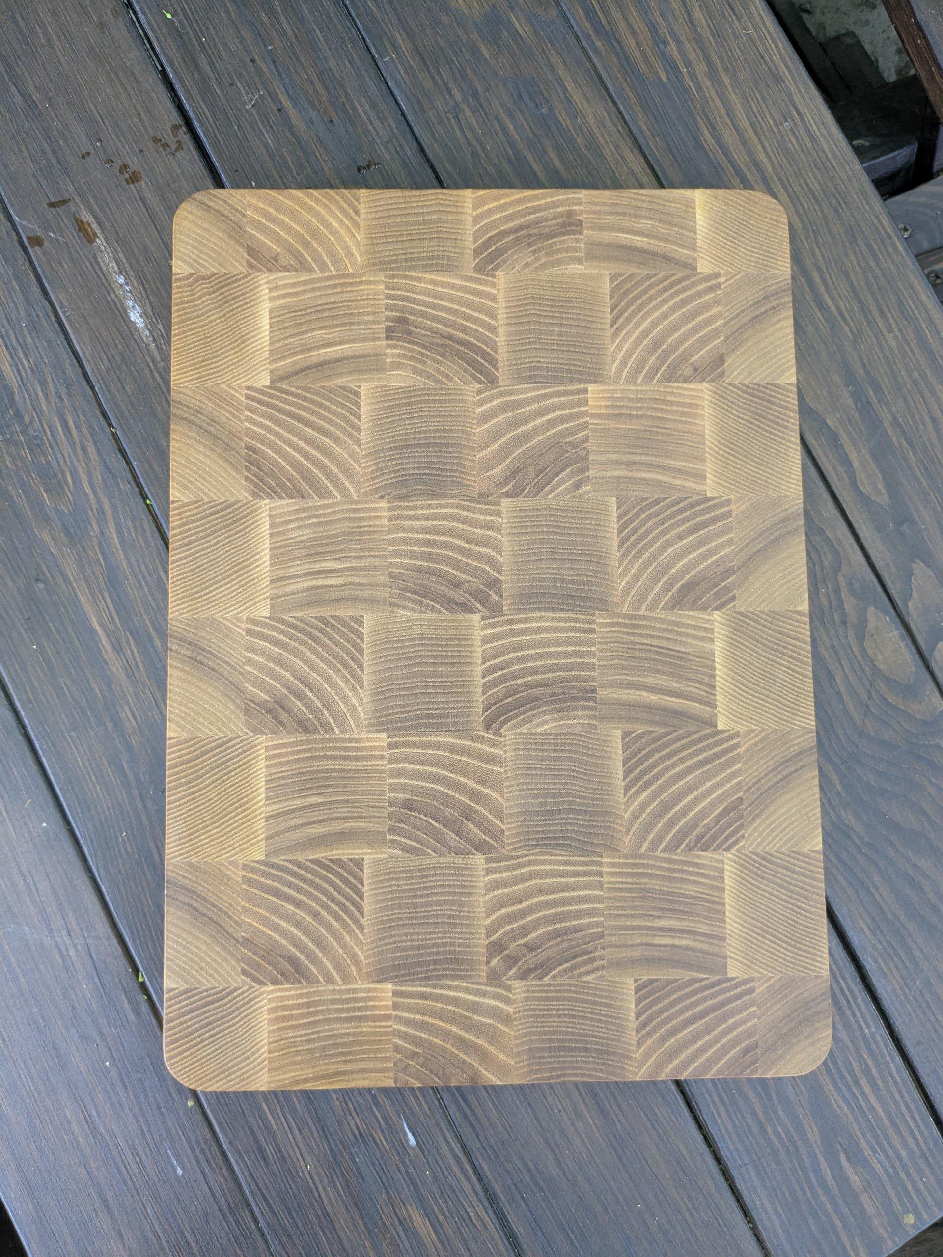 Дошка кухонна торцева для нарізання з гастроємністю з бічними ручками та силіконовими ніжками 400х300х60 мм (BR-002) - фото 4 Дошка кухонна торцева для нарізання з гастроємністю з бічними ручками та силіконовими ніжками 400х300х60 мм (BR-002) - фото 4