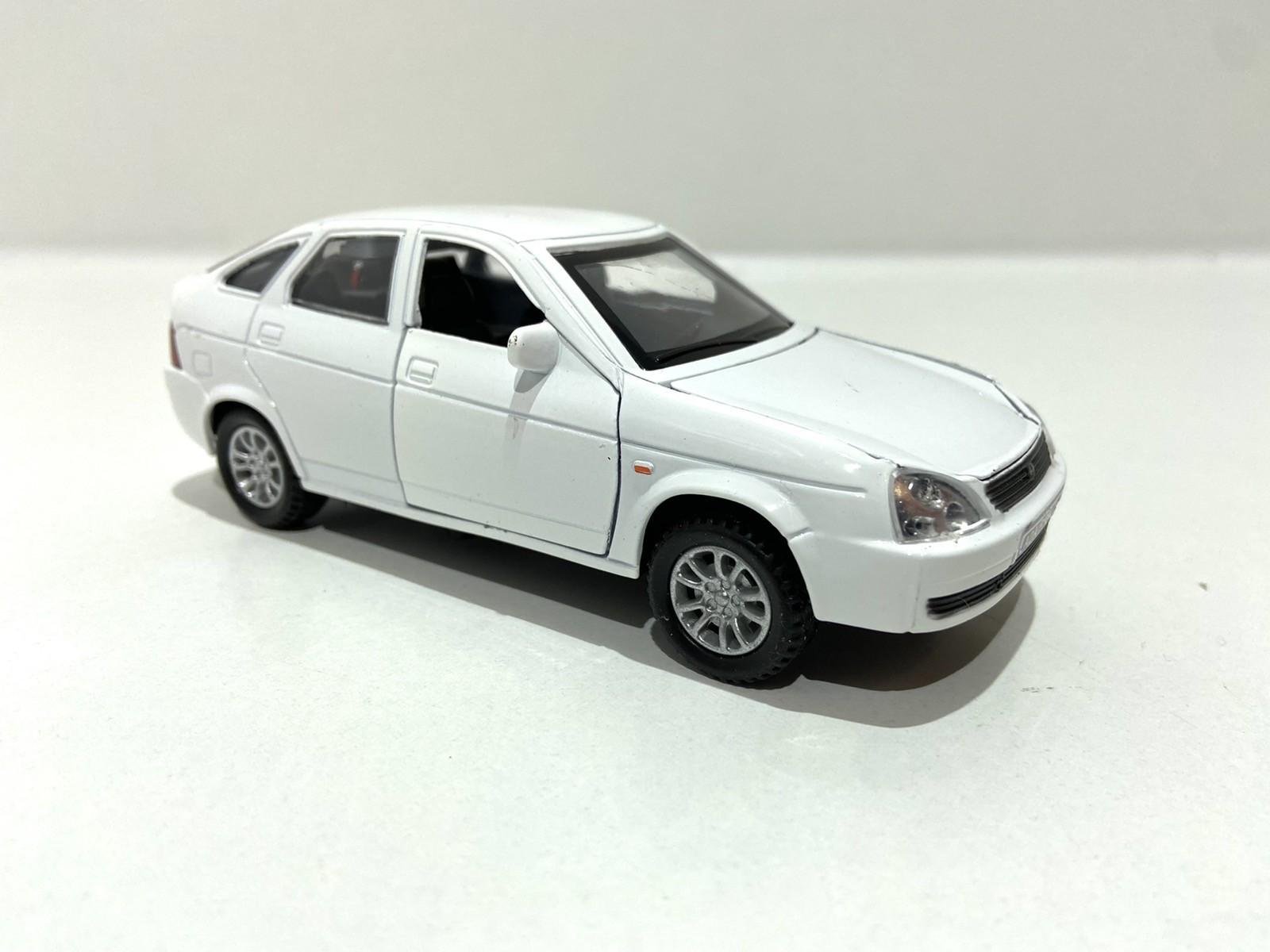 Машинка TK Union Group Auto Expert 2359 Lada Priora 1:32 металлическая Белый (40921865)