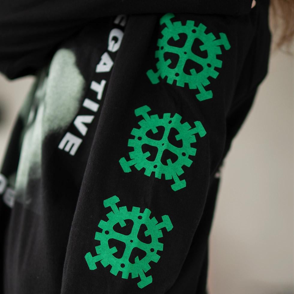 Лонгслив унисекс Type O Negative Bloody Kisses XL Черный (00000002259) - фото 4 Лонгслив унисекс Type O Negative Bloody Kisses XL Черный (00000002259) - фото 4