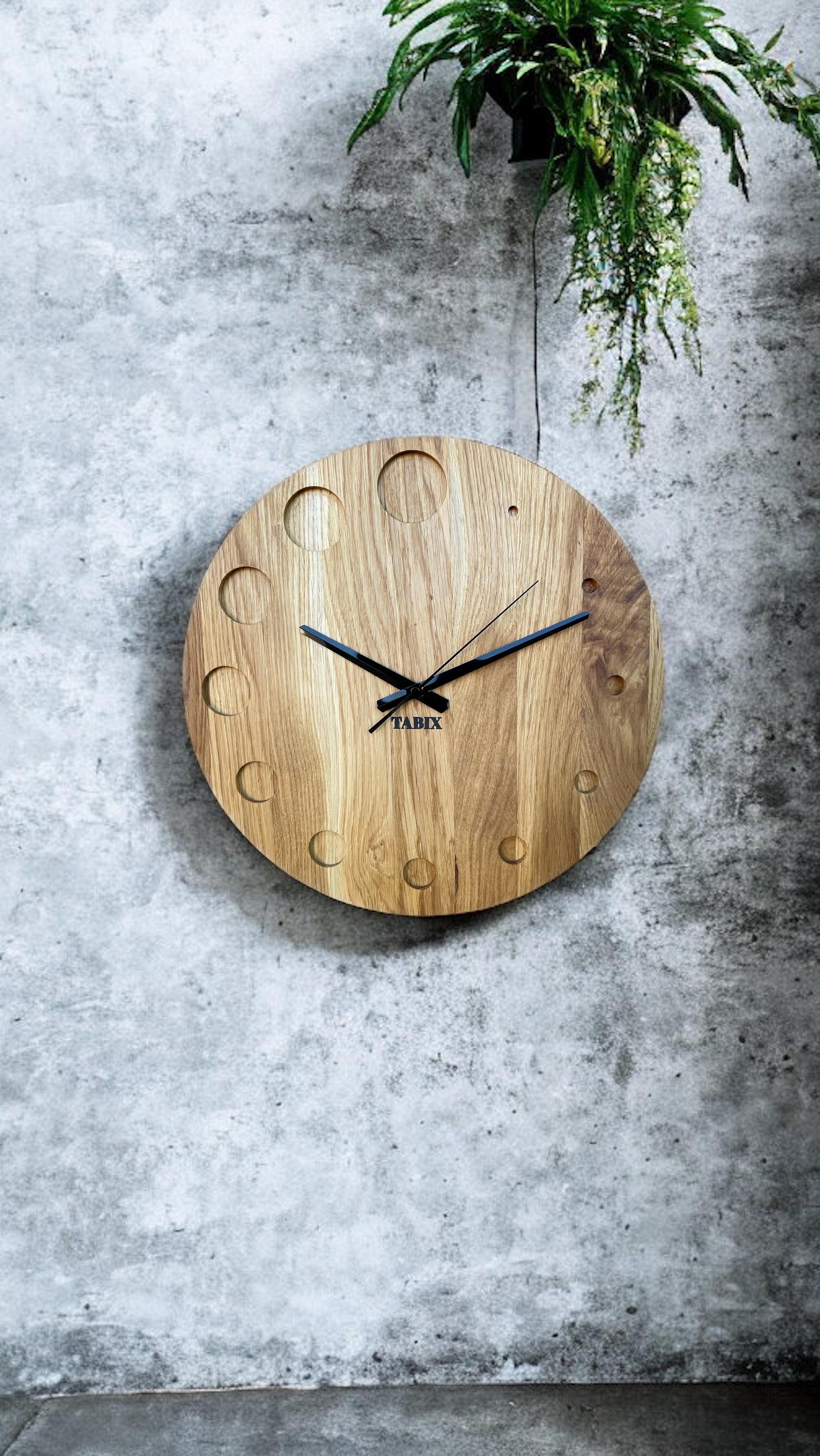 Часы настенные Tabix дубовые 40 см - фото 2 Часы настенные Tabix дубовые 40 см - фото 2