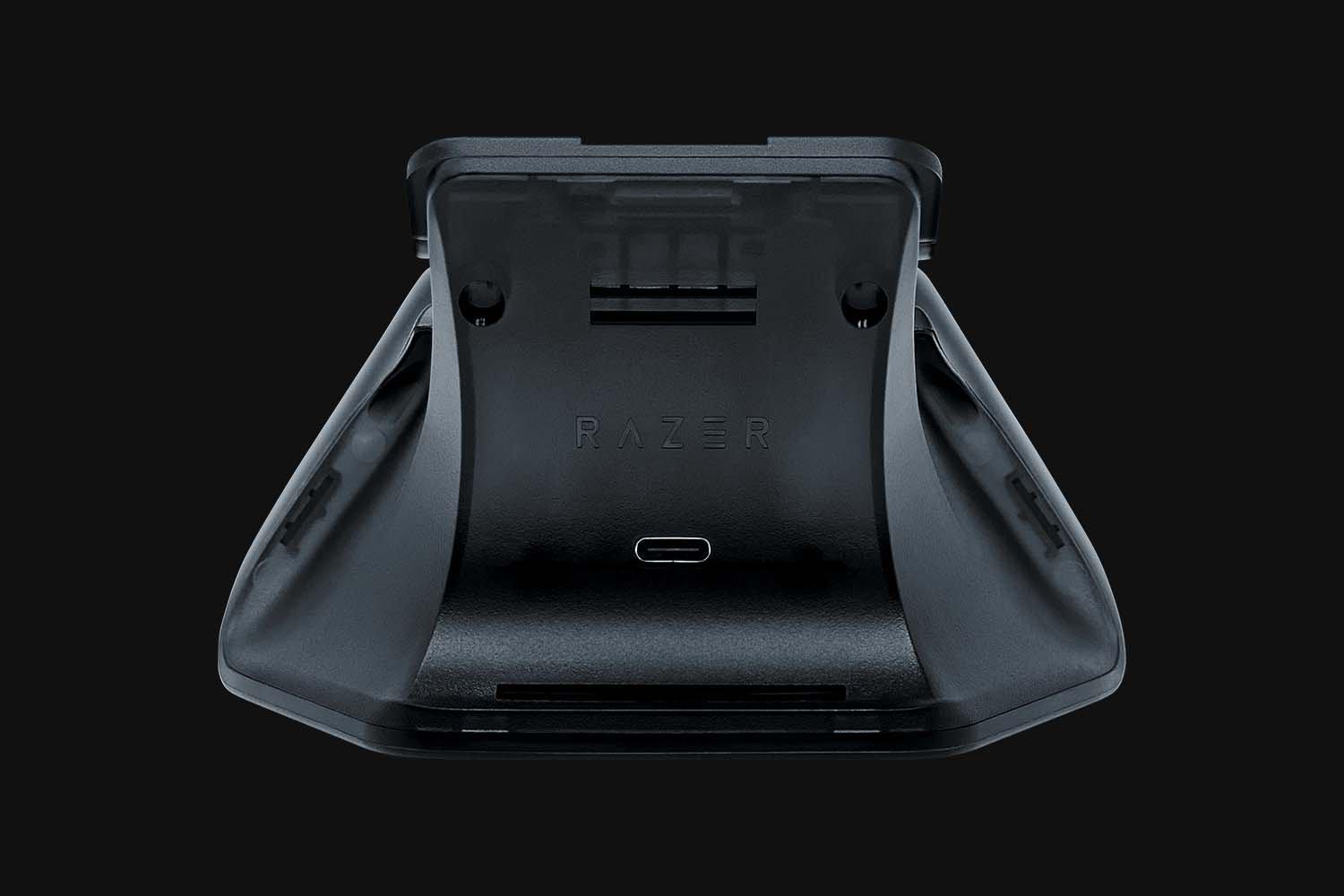 Зарядная станция для геймпадов Razer Universal Quick Charging Stand for Xbox Series X|S Xbox 20th Anniversary (RC21-01750900-R3U1) - фото 3 Зарядная станция для геймпадов Razer Universal Quick Charging Stand for Xbox Series X|S Xbox 20th Anniversary (RC21-01750900-R3U1) - фото 3