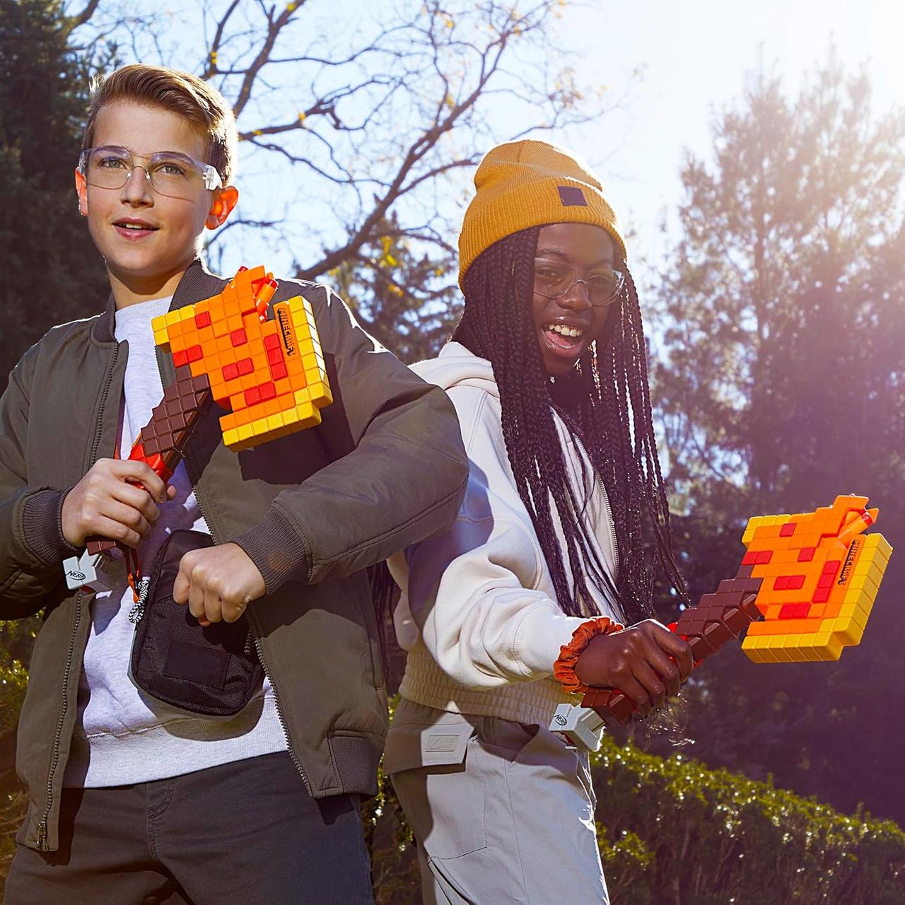 Бластер-топор Nerf Minecraft Firebrand - фото 10 Бластер-топор Nerf Minecraft Firebrand - фото 10