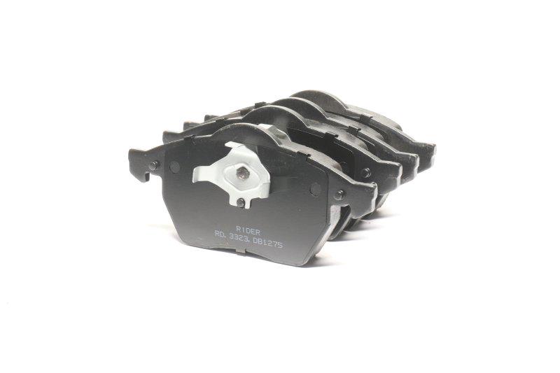 Тормозные колодки дисковые передние Skoda Octavia 97-10 RIDER RD 3323 DB1275 (RD.3323.DB1275 RIDER)