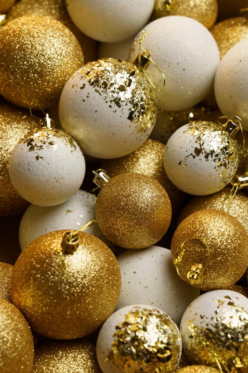 Ялинковий набір куль з блискітками Бите Скло Золотий/Білий (VYA678118) - фото 3