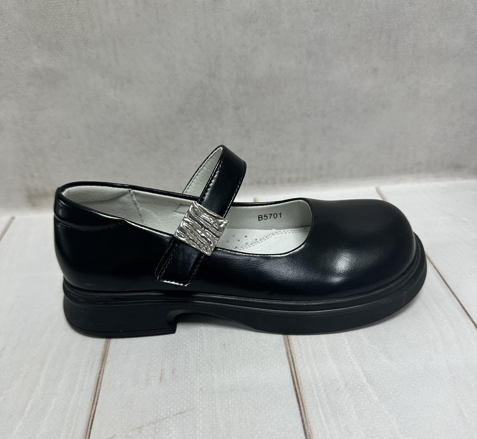 Туфлі шкіряні дитячі Apawwa для дівчинки р. 37 23 см Чорний