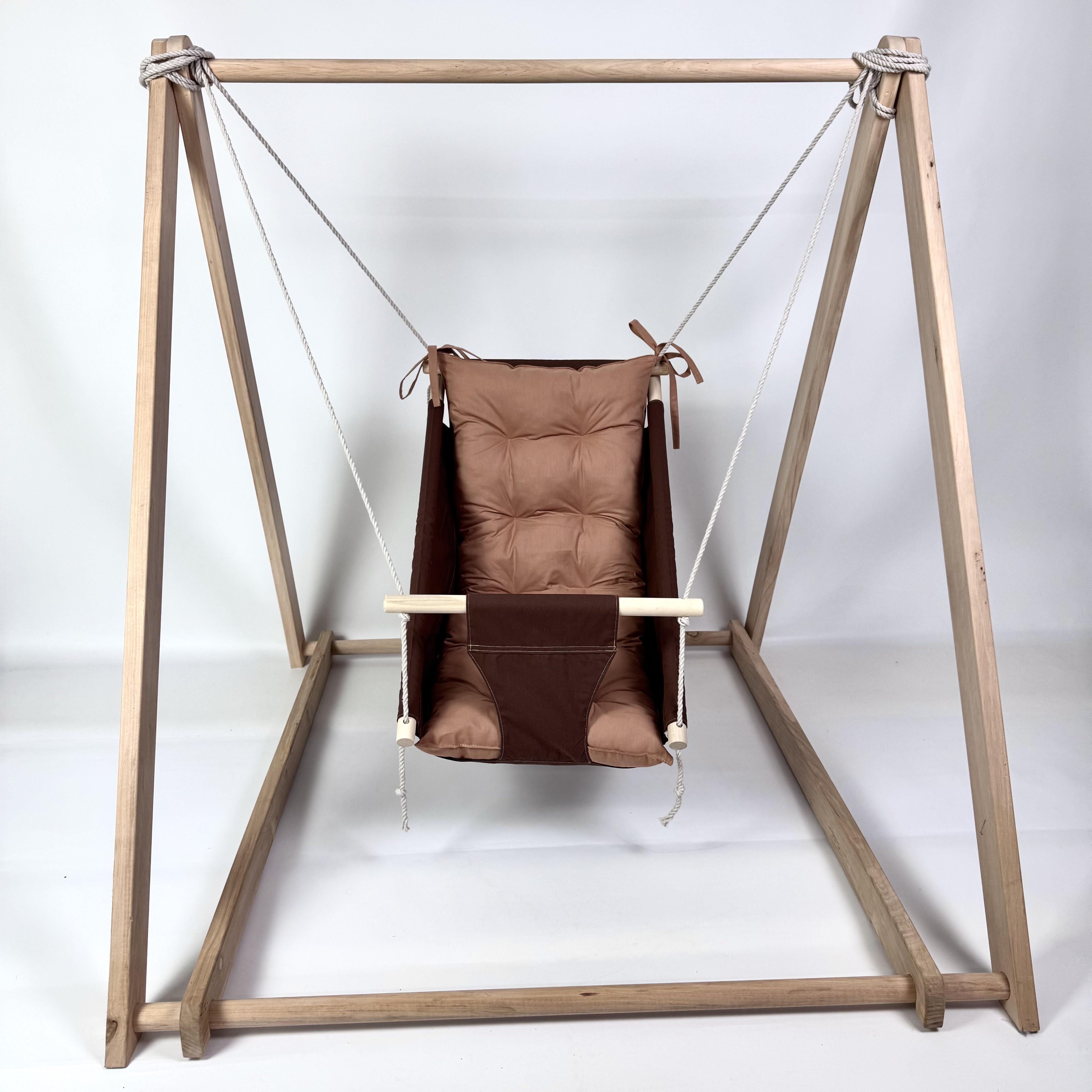 Комплект Деревянная опора и Колыханка из хлопка Коричневый (gs-8979)