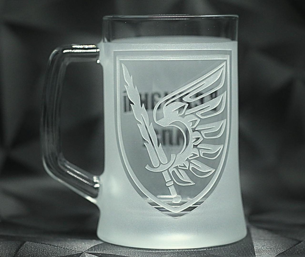 Подарочный пивной бокал с гравировкой шеврона 79-й отдельной десантно-штурмовой бригады 670 мл (2357671728)