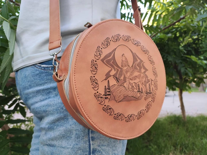 Туристический набор Steppe Wolf в кожаном кейсе (2438439894) - фото 3 Туристический набор Steppe Wolf в кожаном кейсе (2438439894) - фото 3