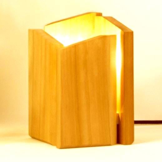 Светильник настольный из дерева Бутвил Карри (НСС-006203)