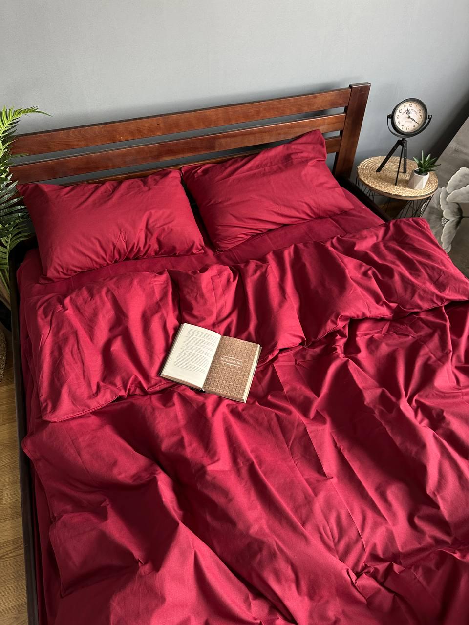 Комплект постільної білизни Однотонний простирадло на резинці євро 160x200х20/70х70 см Вишневий (27716680)