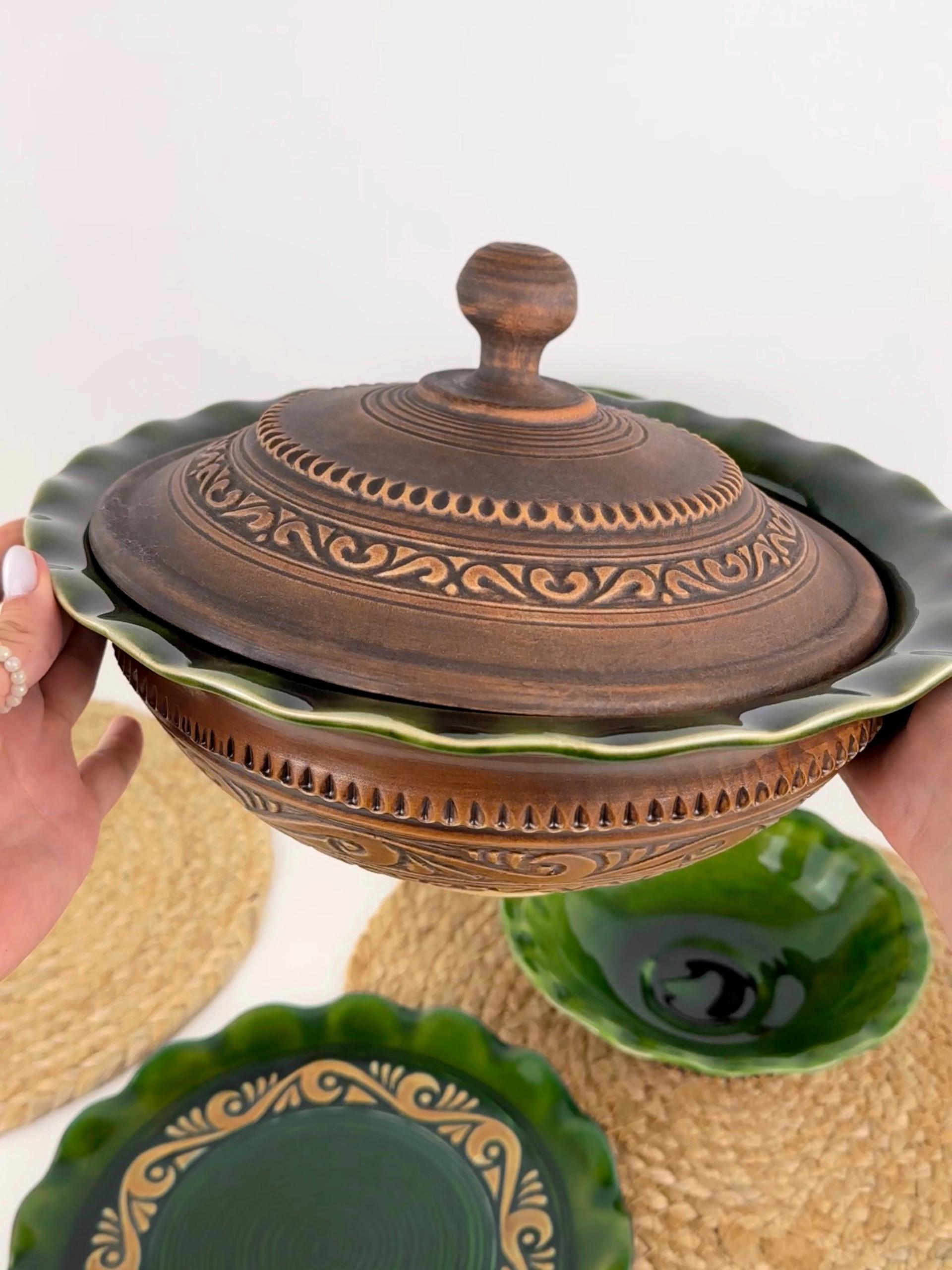 Набор глиняной посуды для подачи страв на 6 человек Гражда Коричневый (17019-11) - фото 3 Набор глиняной посуды для подачи страв на 6 человек Гражда Коричневый (17019-11) - фото 3