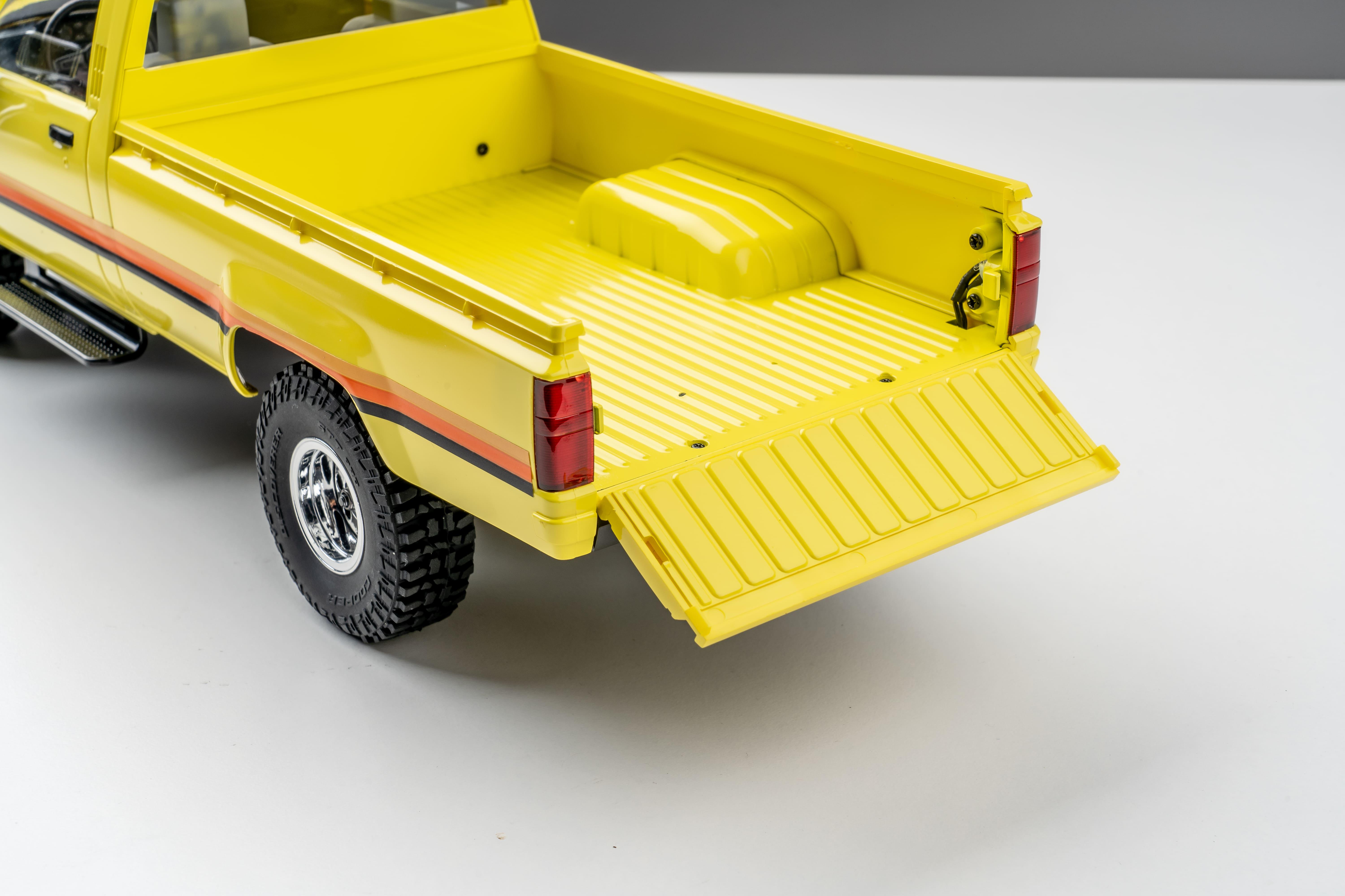 Машинка на радіокеруванні FMS 1:18 Toyota Hilux RTR - фото 30 Машинка на радіокеруванні FMS 1:18 Toyota Hilux RTR - фото 30