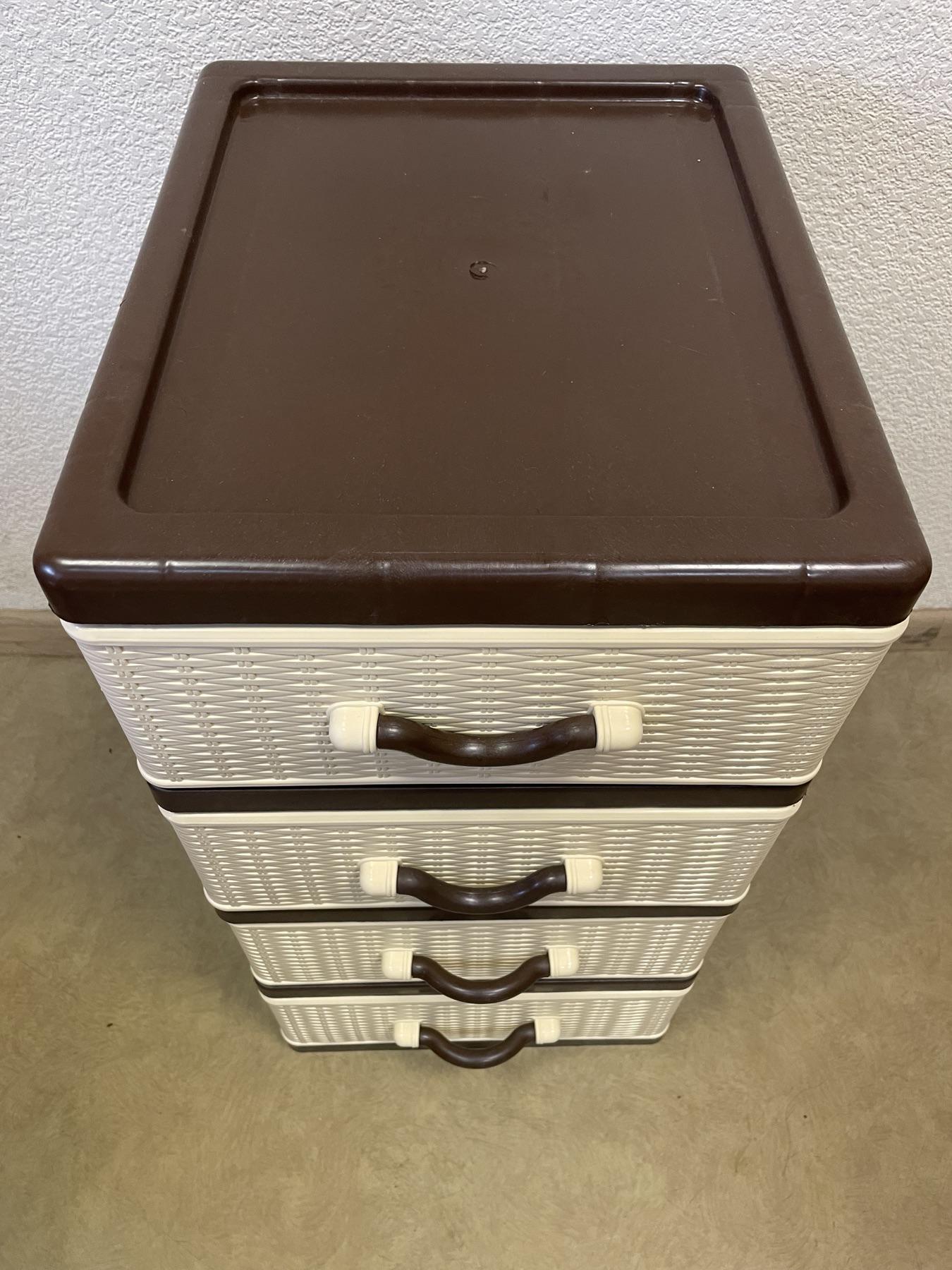 Комод пластиковый 4 ящика 43х34х64 см Бежево-коричневый (29439015) - фото 3 Комод пластиковый 4 ящика 43х34х64 см Бежево-коричневый (29439015) - фото 3