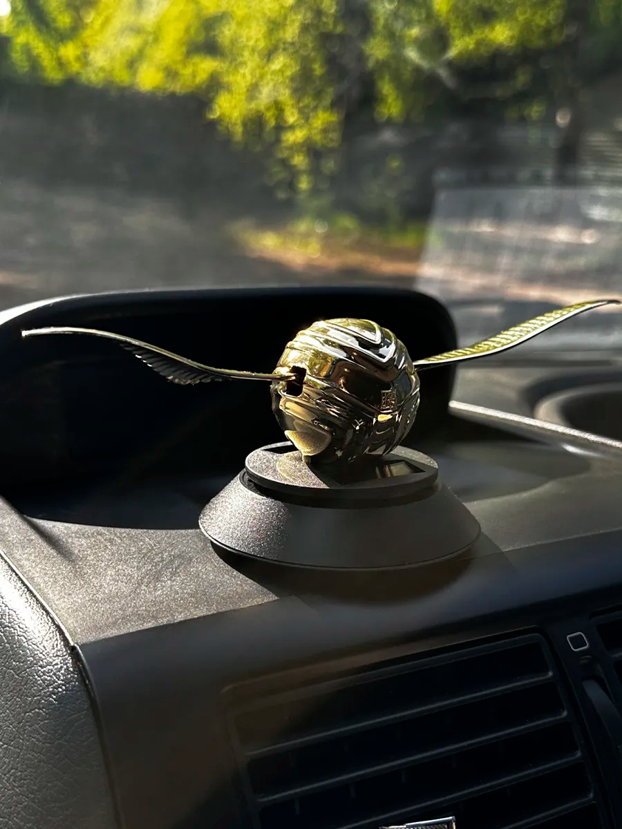 Ароматизатор в автомобиль на солнечной батарее снитч (767874) - фото 10 Ароматизатор в автомобиль на солнечной батарее снитч (767874) - фото 10