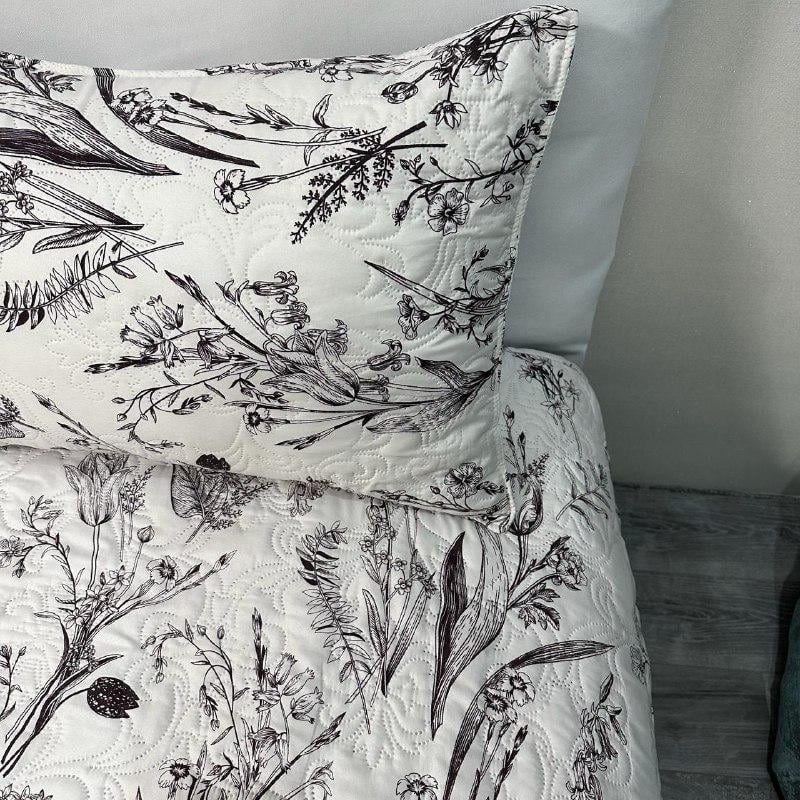 Набор покрывало стеганое с цветочным принтом 200x230 см/2 наволочки 50x70 см Молочный (28710437) - фото 2 Набор покрывало стеганое с цветочным принтом 200x230 см/2 наволочки 50x70 см Молочный (28710437) - фото 2