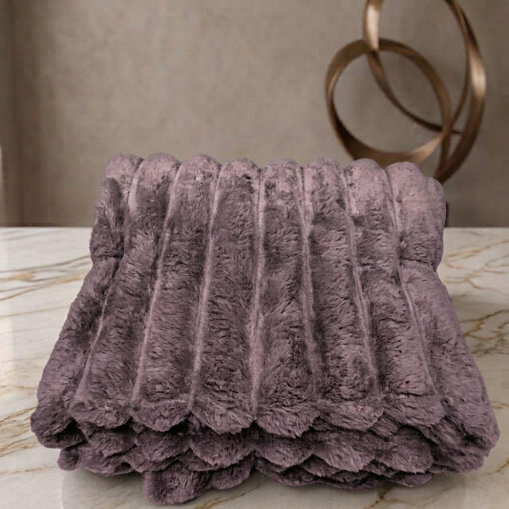 Плед-покрывало Полоска Шарпей двуспальный Solafa Home Textiles 180х200 см Пильная роза (37360951)