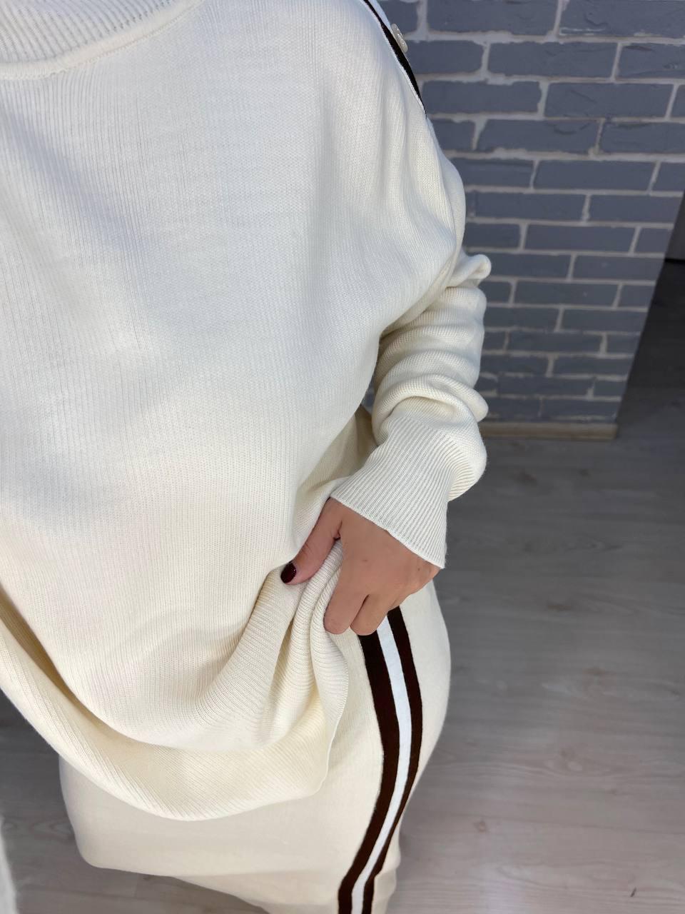 Костюм женский MY FASHION 2024402 свитер и длинная юбка вязка OS Молочный (733) - фото 5 Костюм женский MY FASHION 2024402 свитер и длинная юбка вязка OS Молочный (733) - фото 5