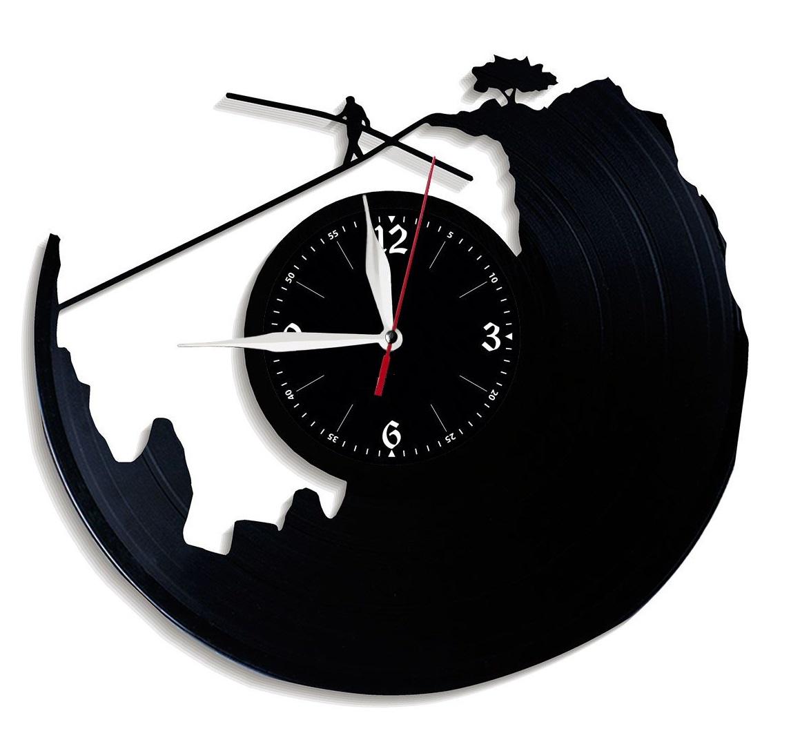 Часы настенные Канатоходец 2157 из виниловой пластинки