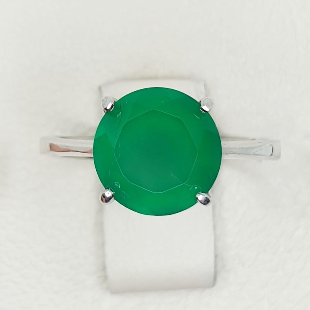 Каблучка срібна із зеленим агатом р. 17 2,67 г (1418798690)