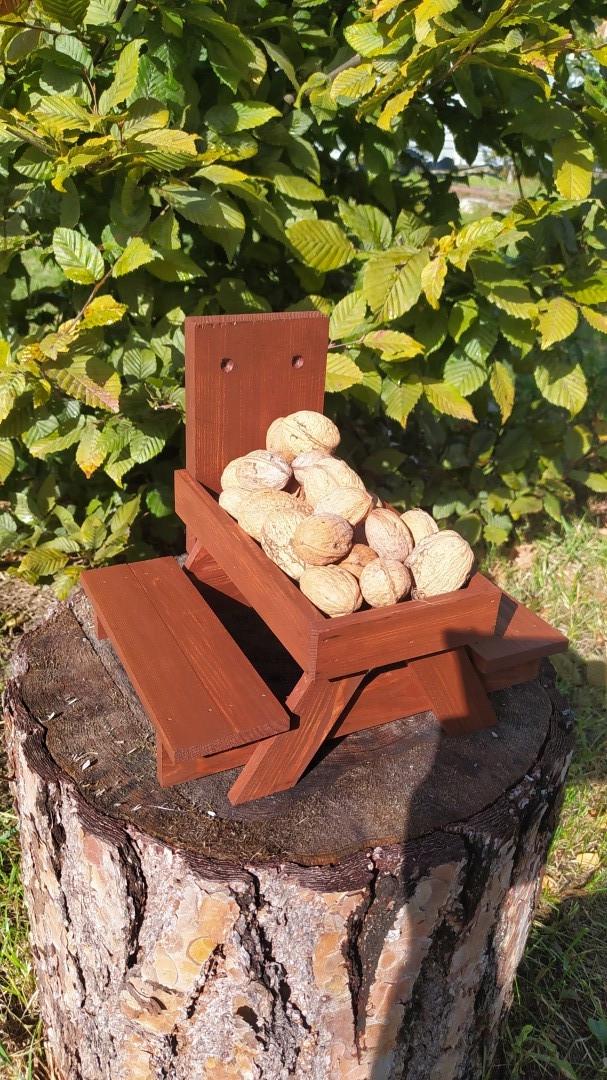 Кормушка для белок Подобед из древесины 27х22х24 см - фото 2 Кормушка для белок Подобед из древесины 27х22х24 см - фото 2