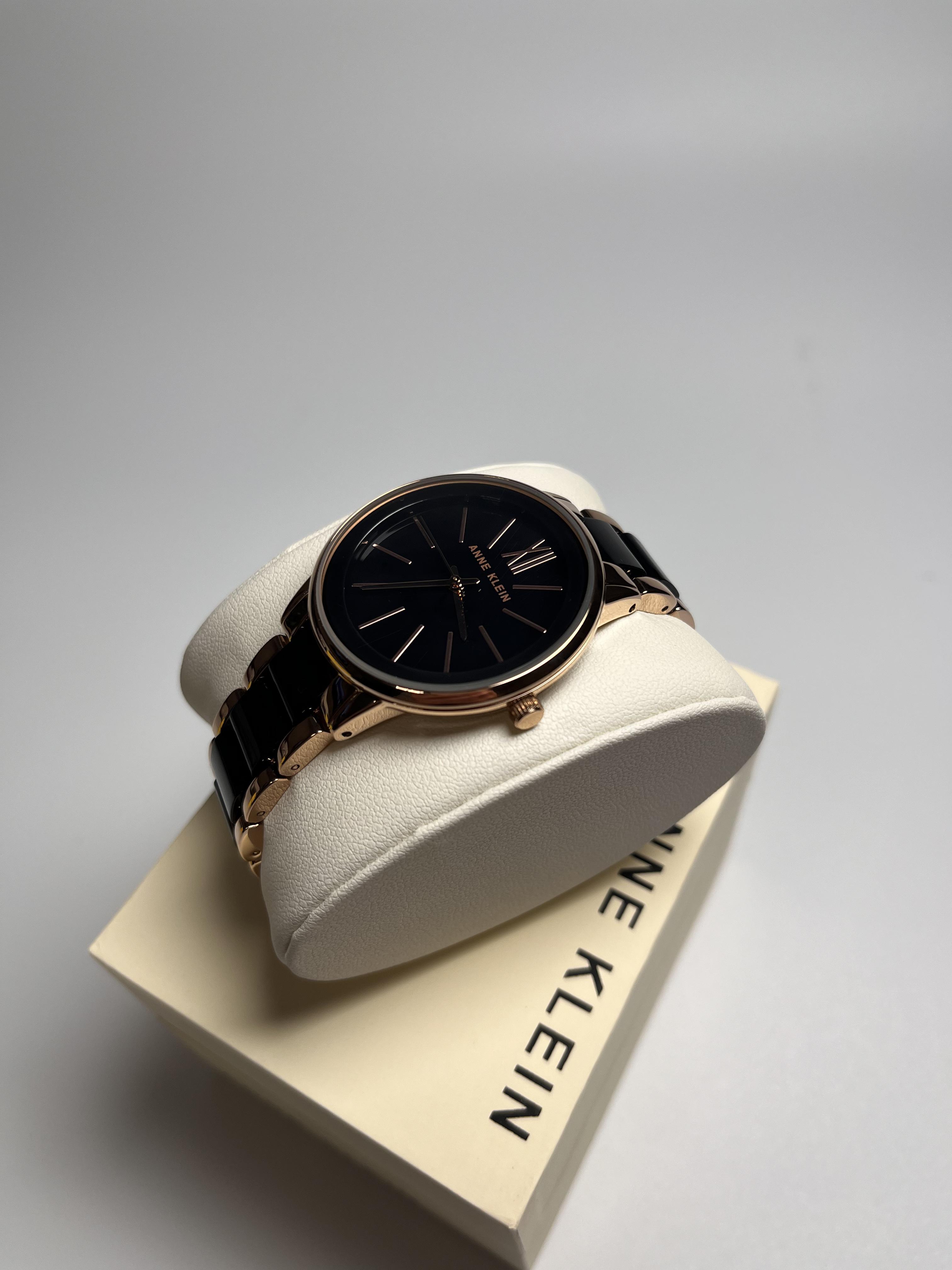 Часы женские наручные Anne Klein AK/1412BKRG Черный с золотистым (14125827) - фото 4