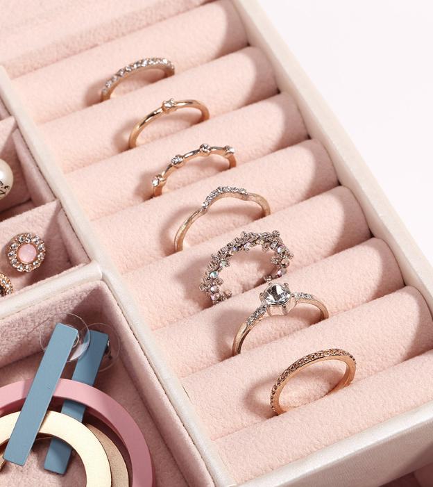 Шкатулка для украшений с зеркалом и ящичками 18х14х12.5 экокожа 12х12х5 см Белый (ШДД-13-4) - фото 5 Шкатулка для украшений с зеркалом и ящичками 18х14х12.5 экокожа 12х12х5 см Белый (ШДД-13-4) - фото 5