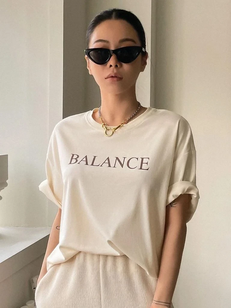 Футболка женская с принтом Pin-000-719 повседневная M Бежевый (2634324585)