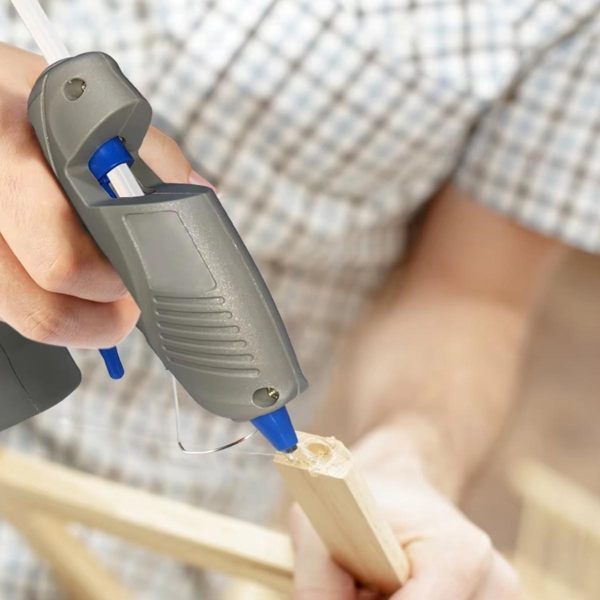 Набір пістолет клейовий JDER із клейовими стрижнями 1 кг - фото 2