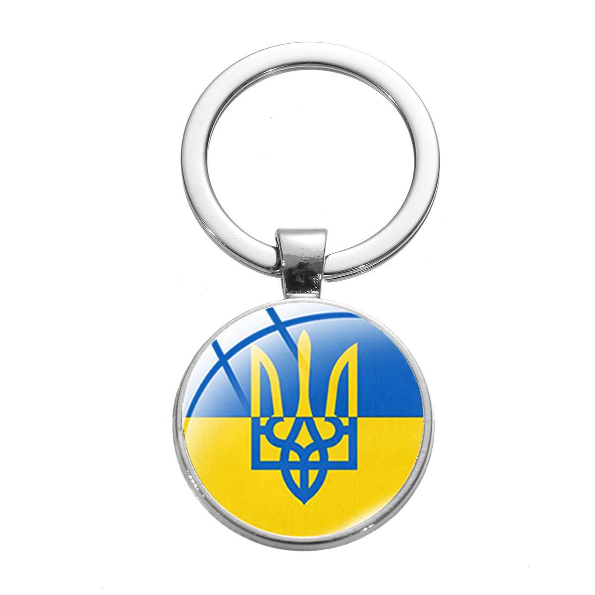 Брелок для ключей патриотический с трезубцем на желто-голубом фоне (00324)