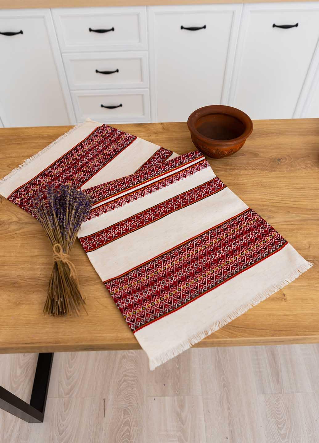 Полотенце вышитое с украинским орнаментом 75х35 см (мст3-1-35)