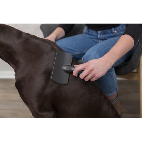 Щітка-пуходерка Trixie з пластиковою ручкою 12х20 см (24133) - фото 3