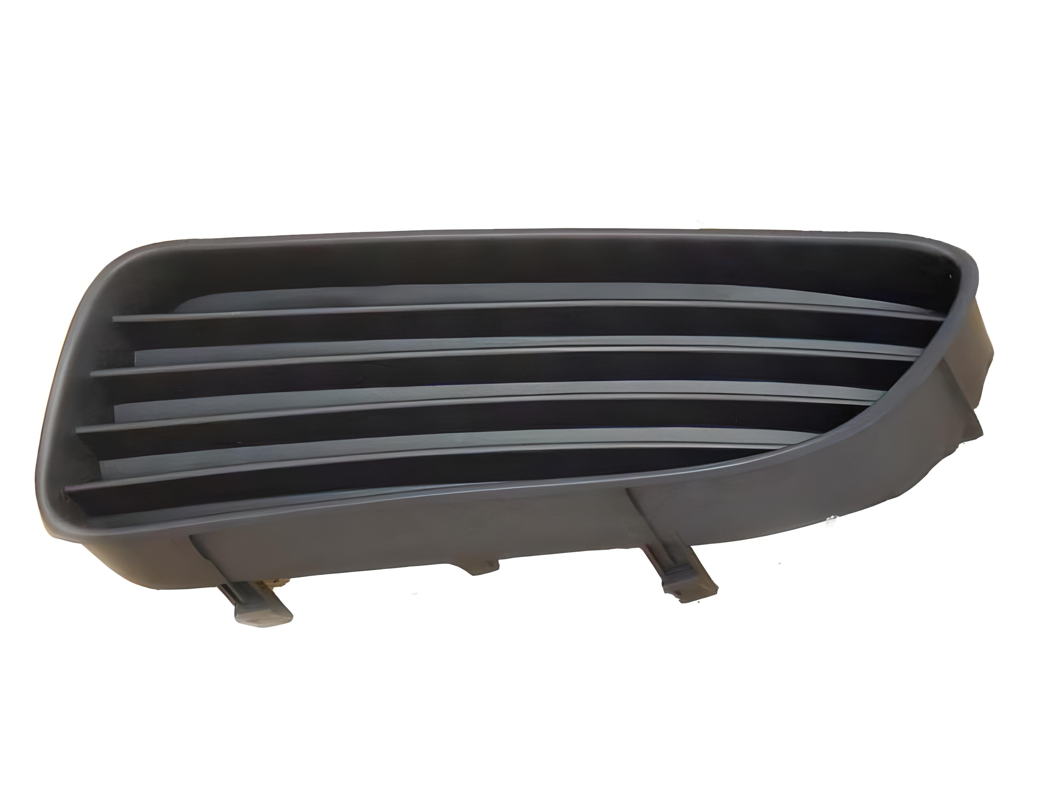 Решетка бампера AVTM Toyota Corolla E11 00-01 левая (8116997)