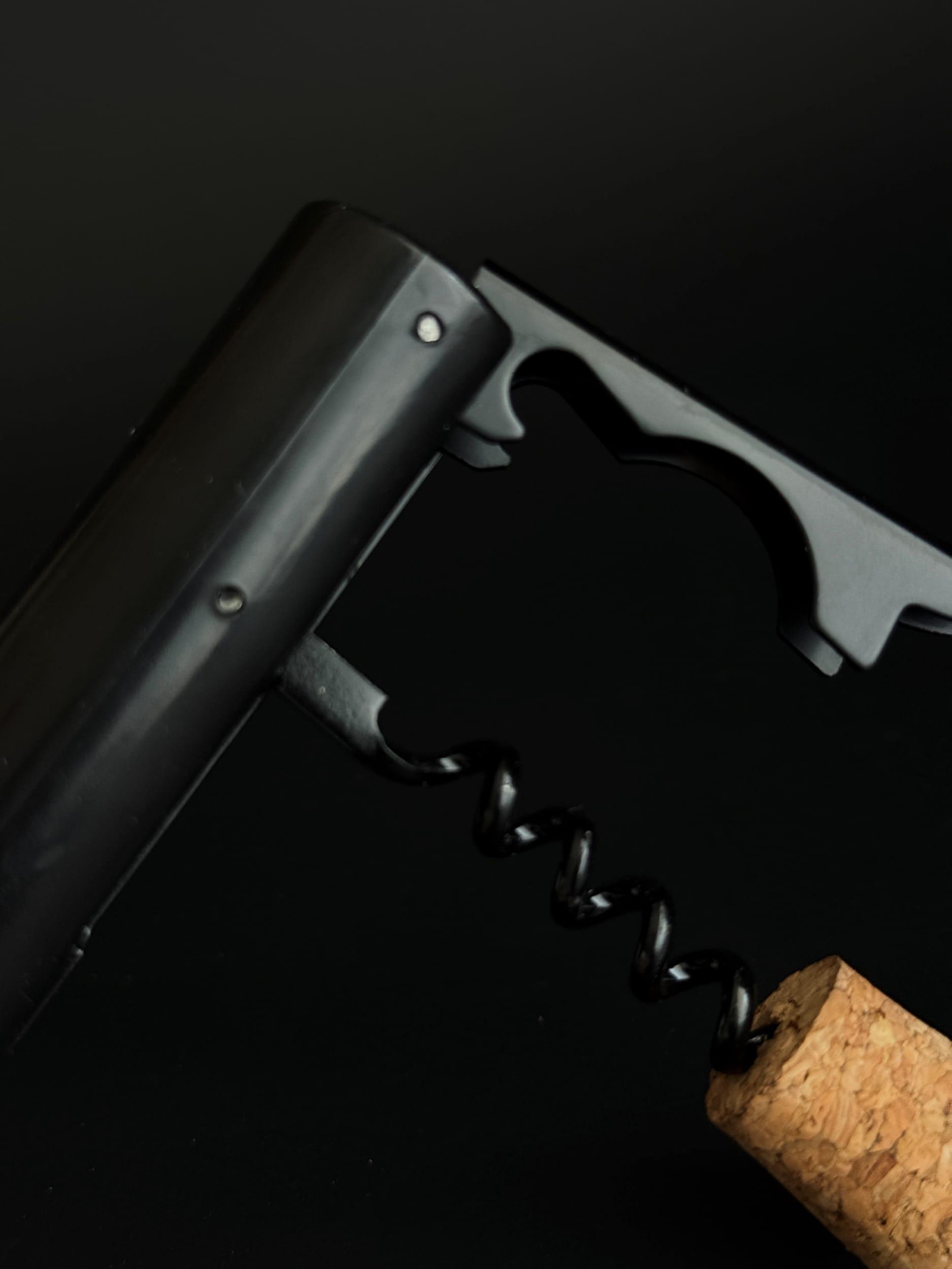 Штопор-открывалка Gorillas BBQ в форме бутылки барный (DS63) - фото 9 Штопор-открывалка Gorillas BBQ в форме бутылки барный (DS63) - фото 9