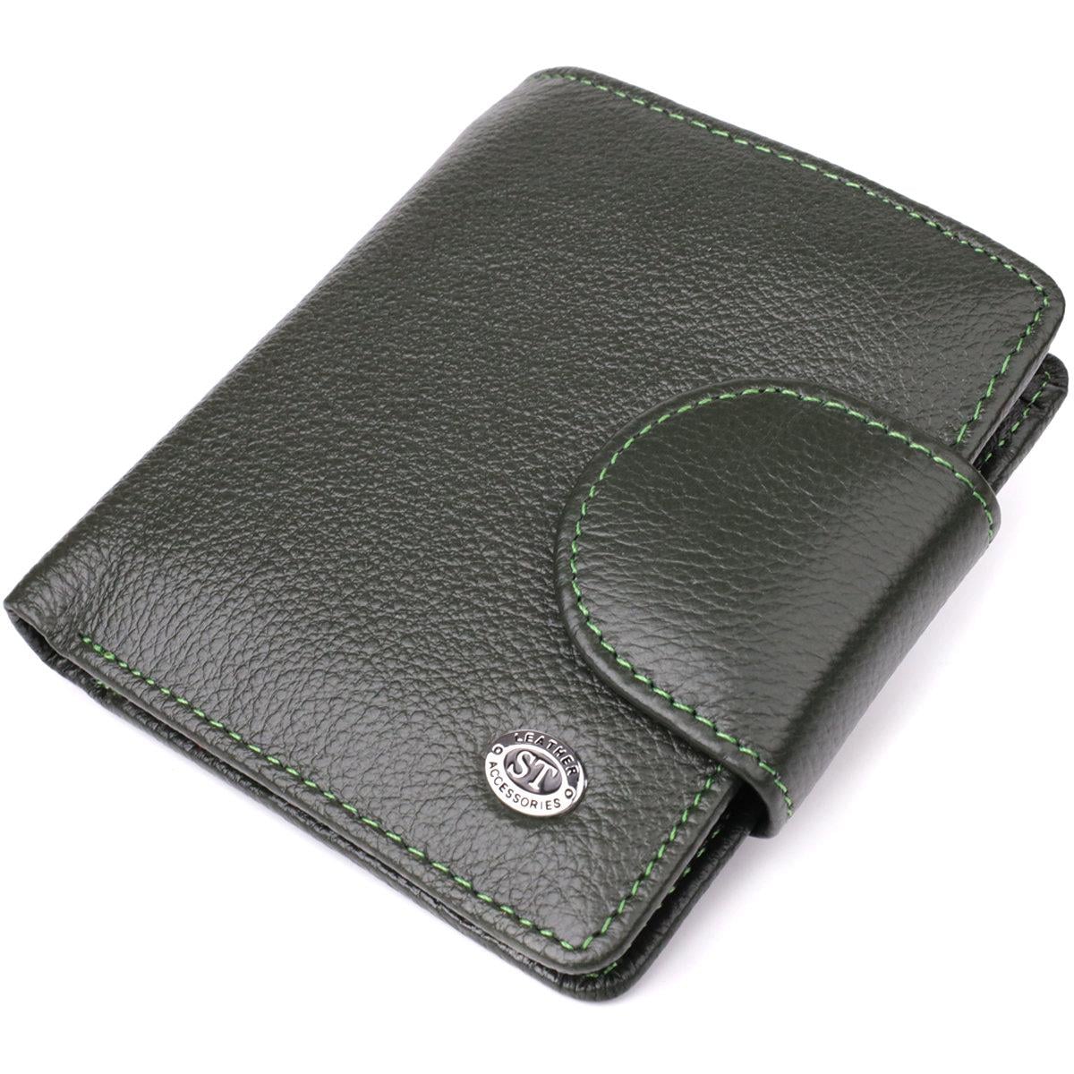 Гаманець жіночий ST Leather 23070 у два складання з натуральної шкіри Зелений (168-136-23070)
