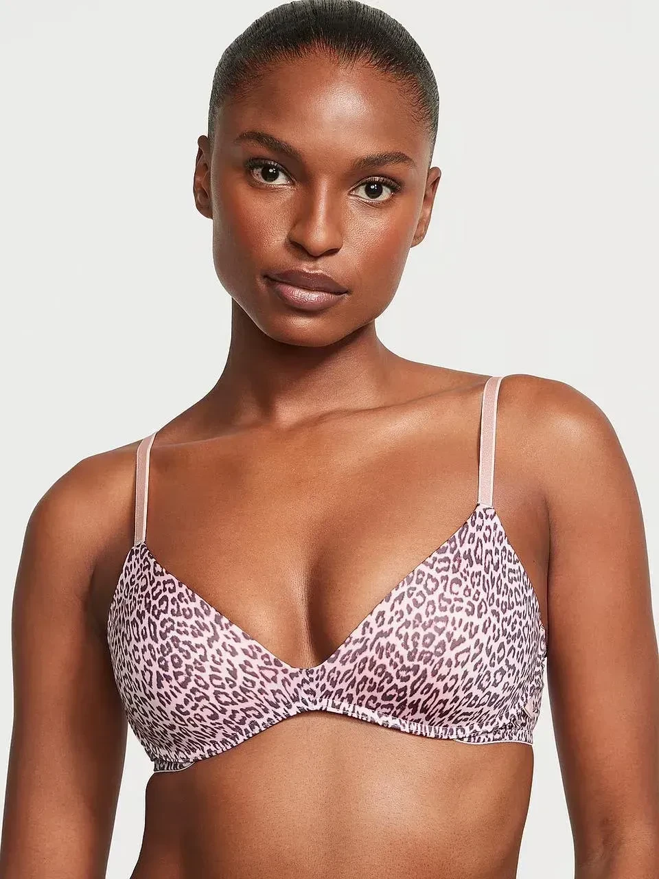 Бюстгальтер Victoria's Secret с Push-Up Tee Smooth 70B Розовый (312915631120)