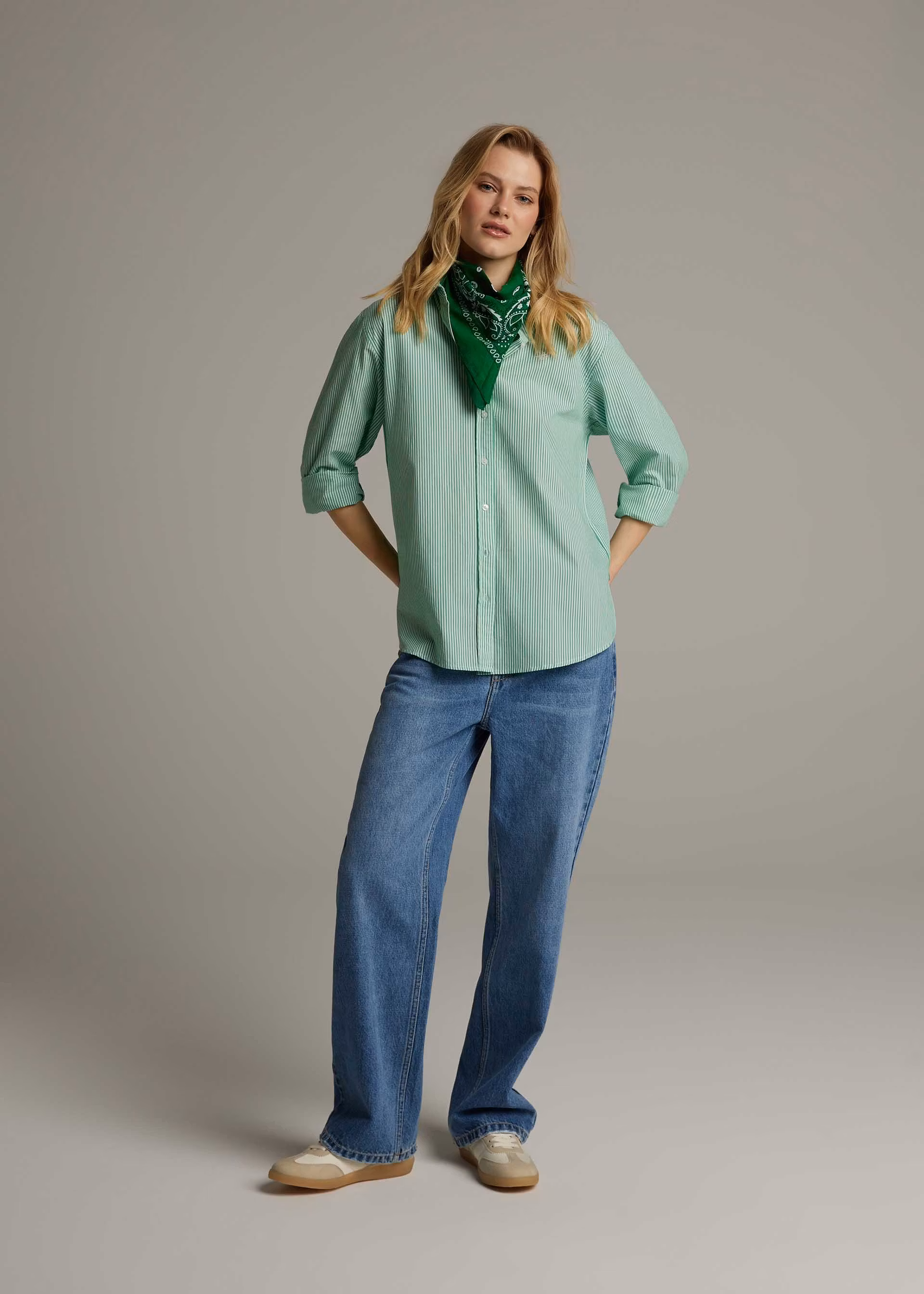 Сорочка жіноча Diverse MALIKE S Зелено-білий (5905384118769) - фото 2 Сорочка жіноча Diverse MALIKE S Зелено-білий (5905384118769) - фото 2