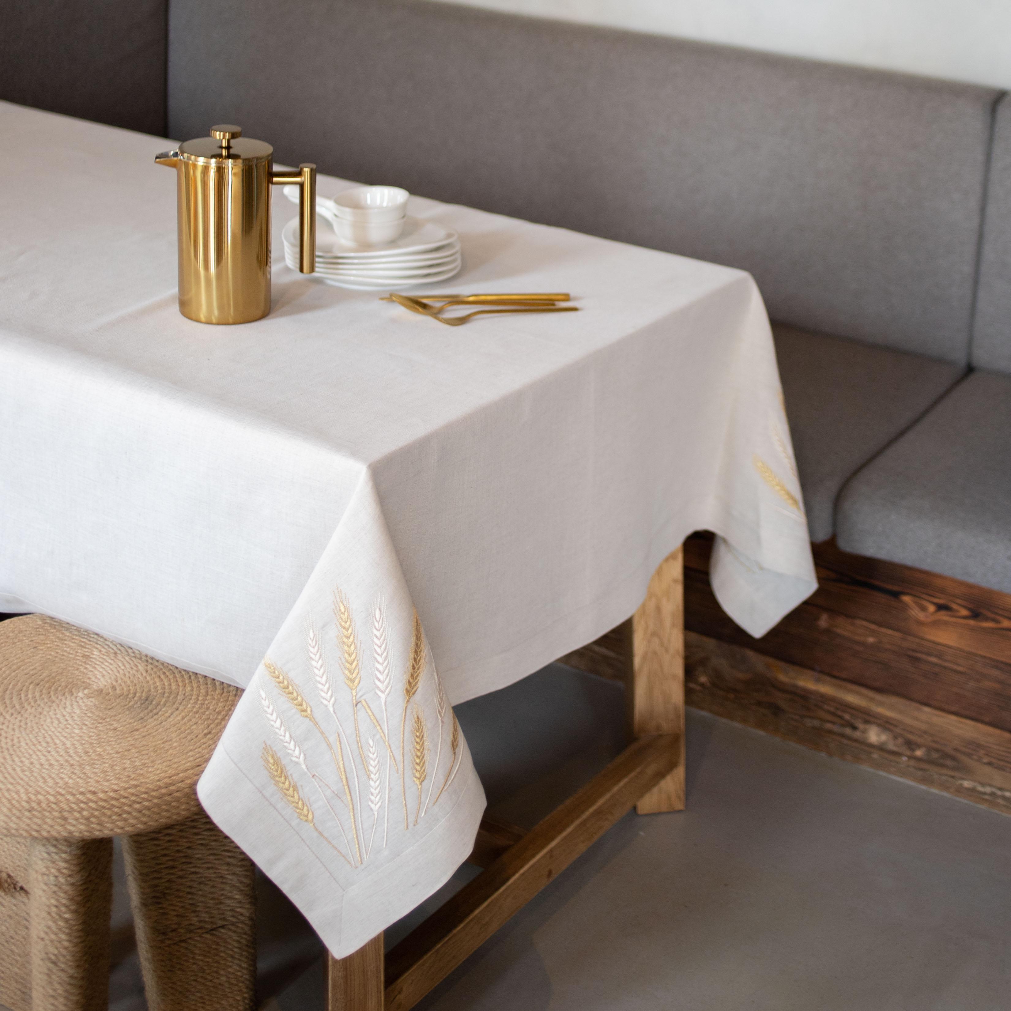 Скатертина вишита Пшеничне поле 2,4х1,5 м (05-23/00)