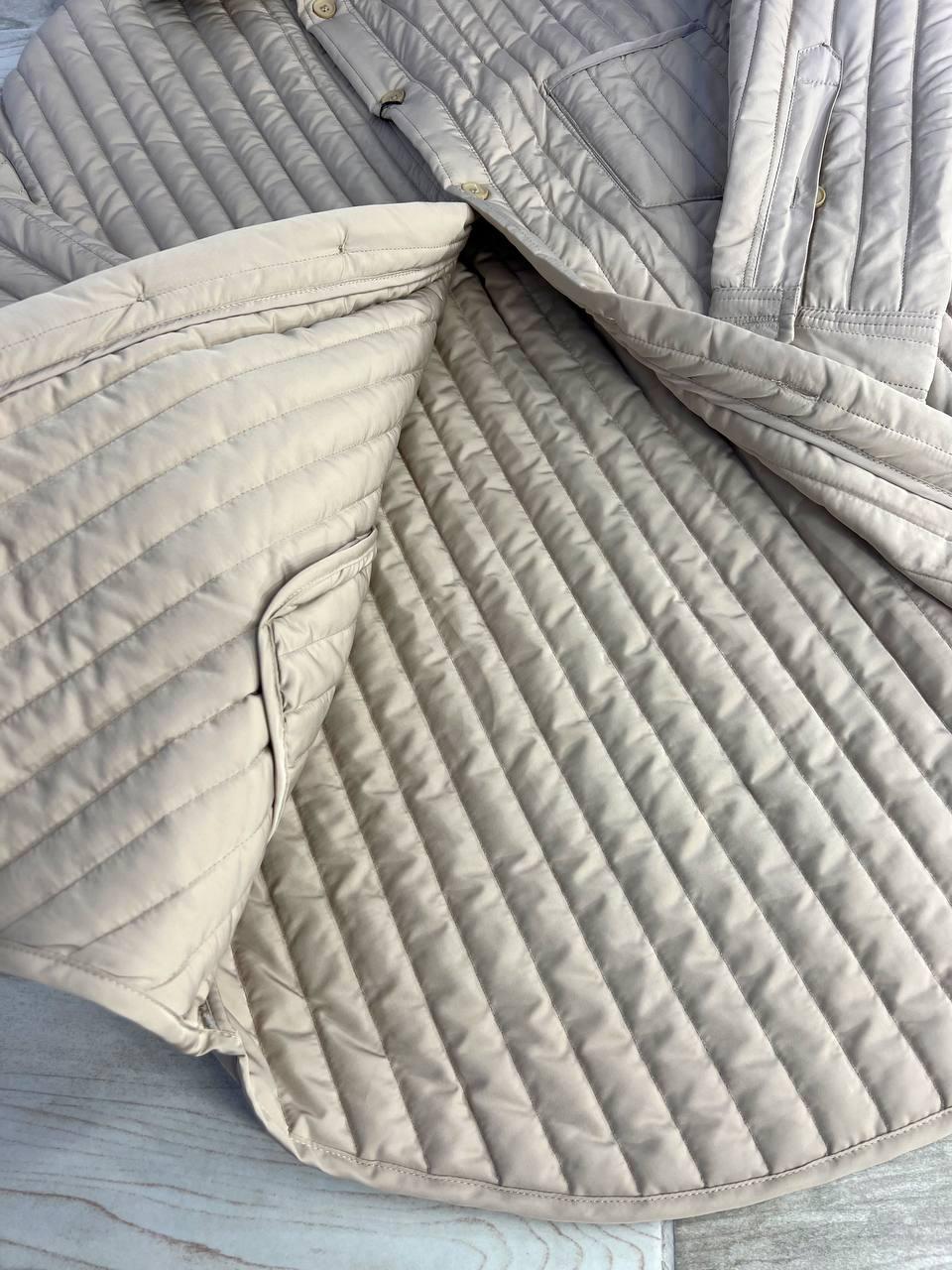 Куртка женская LADY YEP 9089 рубашка удлиненная стеганая демисезонная OS Бежевый (3721) - фото 6 Куртка женская LADY YEP 9089 рубашка удлиненная стеганая демисезонная OS Бежевый (3721) - фото 6