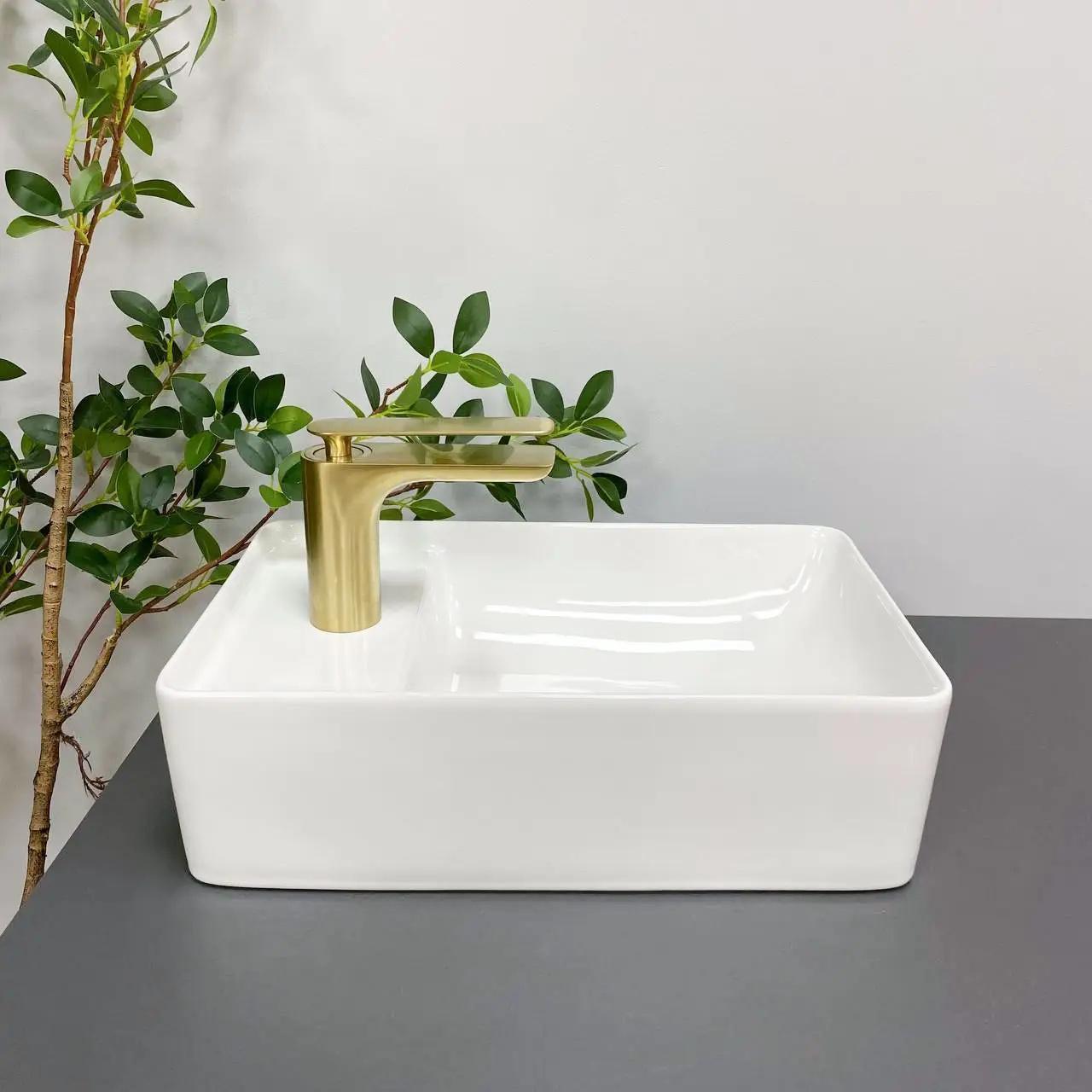 Раковина накладна VBI Lecco прямокутна 265x430 мм Білий (VBI-015603) - фото 2 Раковина накладна VBI Lecco прямокутна 265x430 мм Білий (VBI-015603) - фото 2