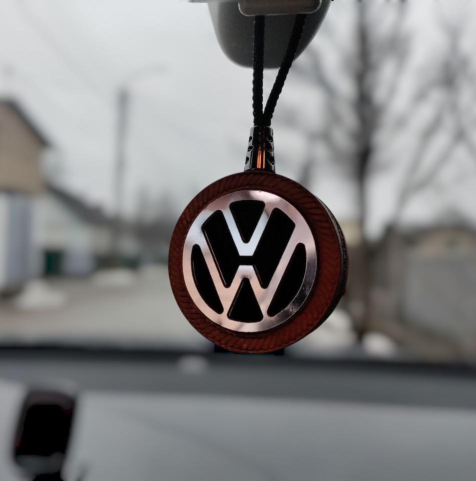 Ароматизатор-подвеска для авто Volkswagen с эффектом переливания (2096385343)