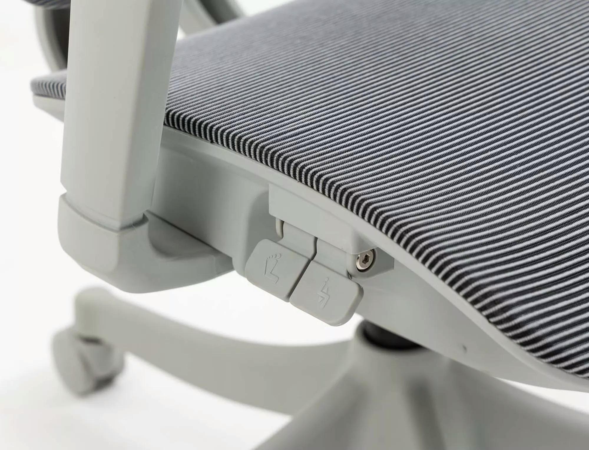 Кресло компьютерное Signal WINNER Серый (OBRWINNERSZ) - фото 14 Кресло компьютерное Signal WINNER Серый (OBRWINNERSZ) - фото 14