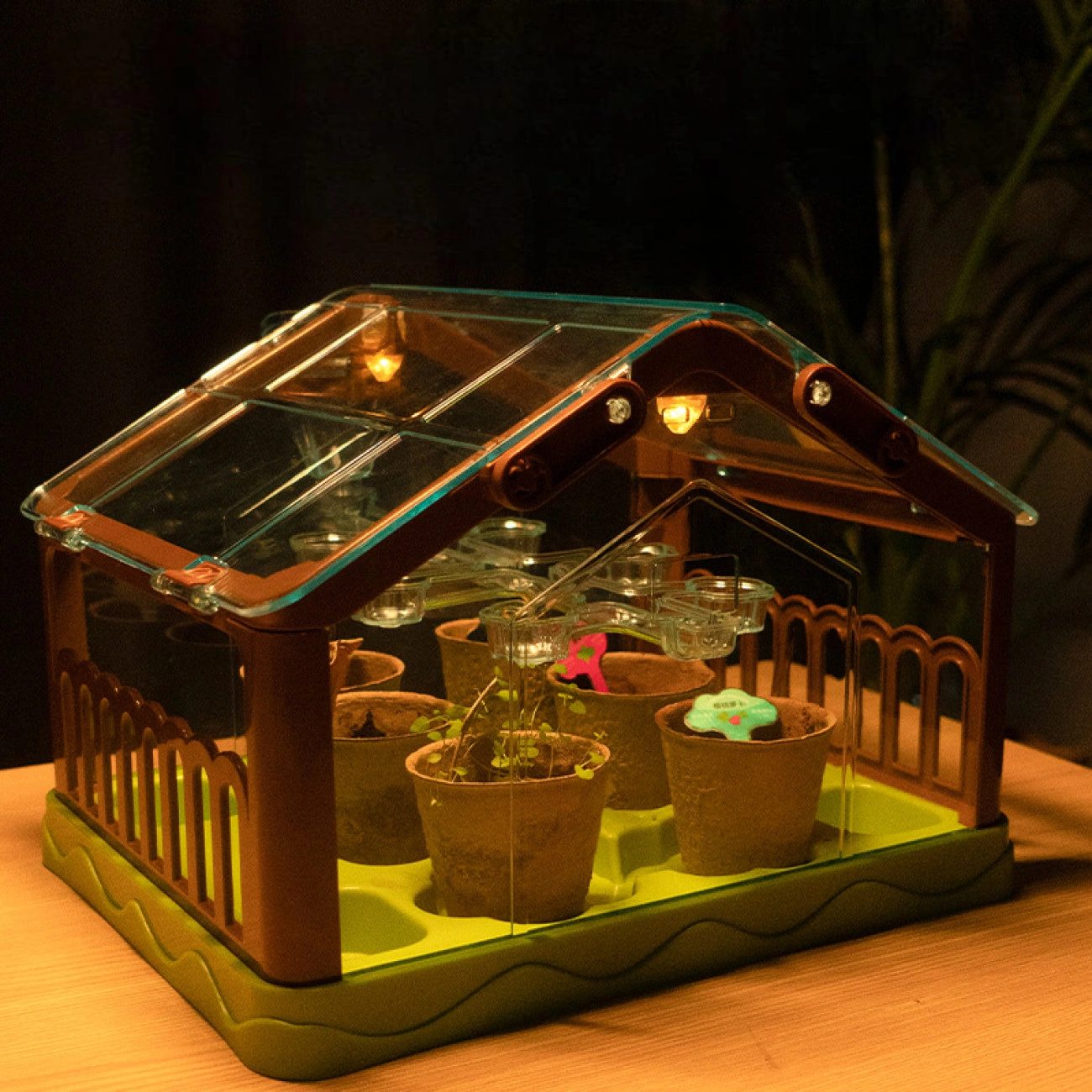 Набор юного садовода "Мини-теплица" с подсветкой для выращивания растений - фото 6 Набор юного садовода "Мини-теплица" с подсветкой для выращивания растений - фото 6