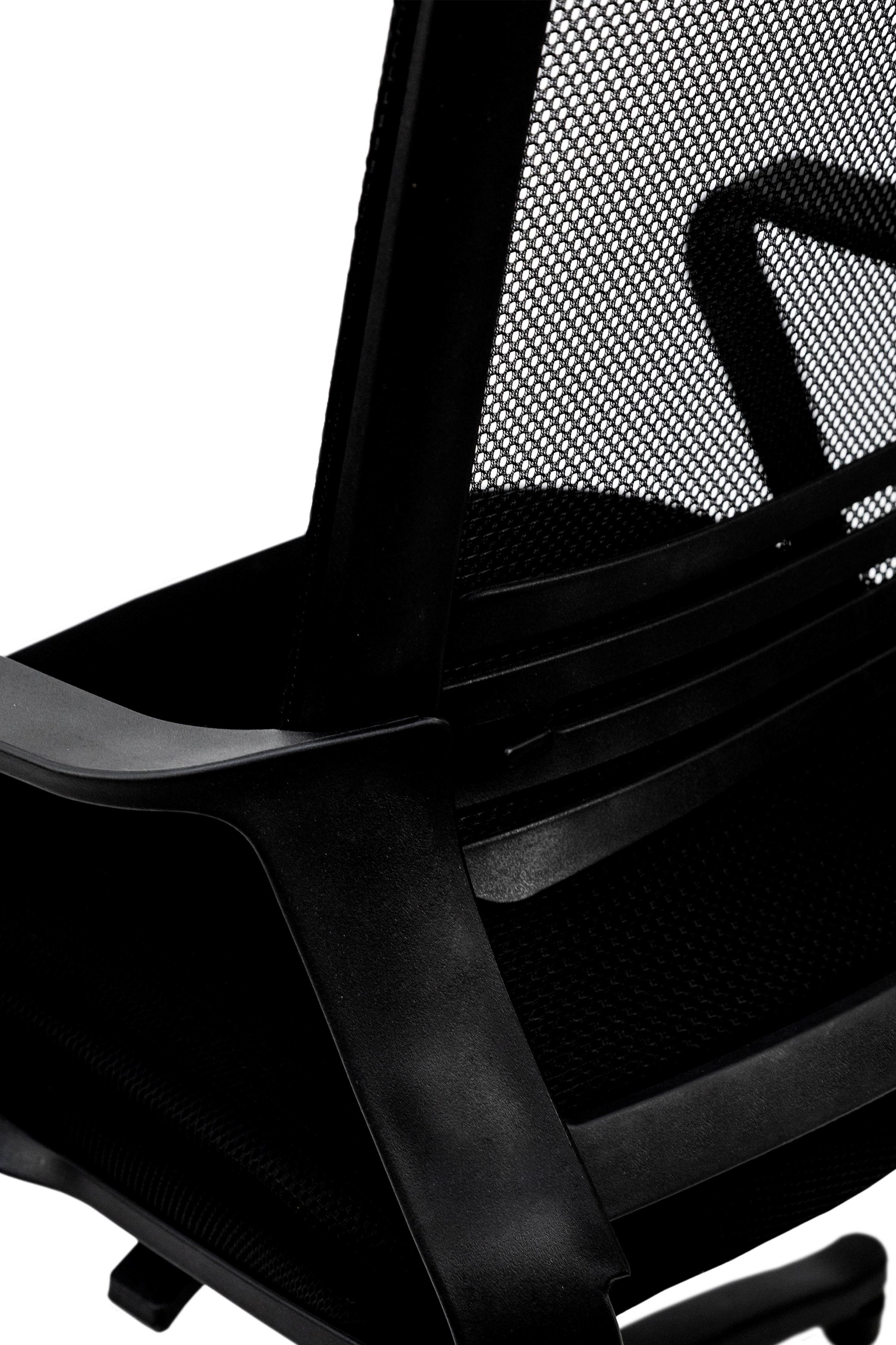 Офисное кресло Мікс Меблі Веб 480x880x480 мм Черный (GAА0055663) - фото 6