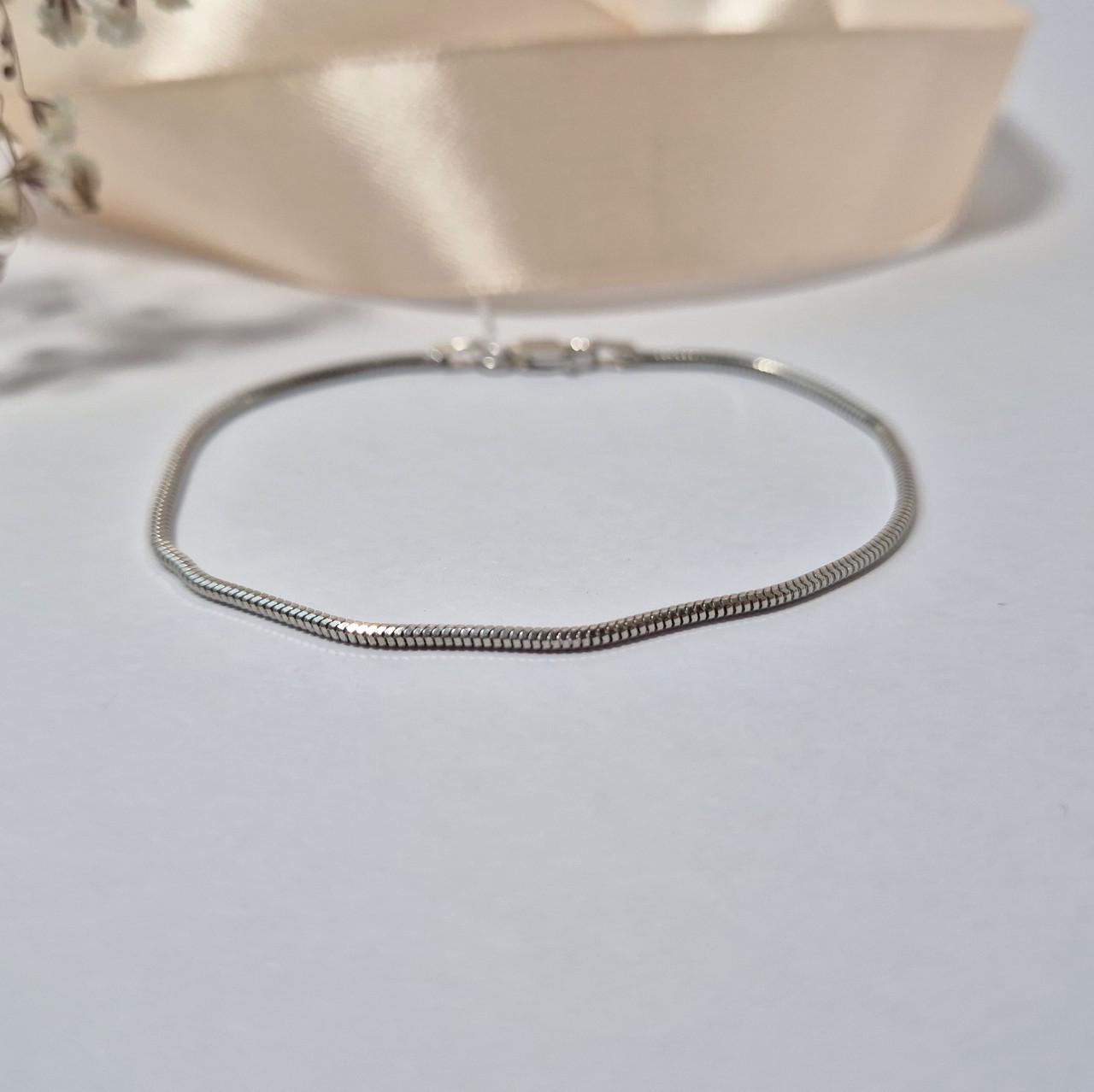 Браслет круглый Снейк серебро 925 пробы 1,90 г 18 см (930р3/18)