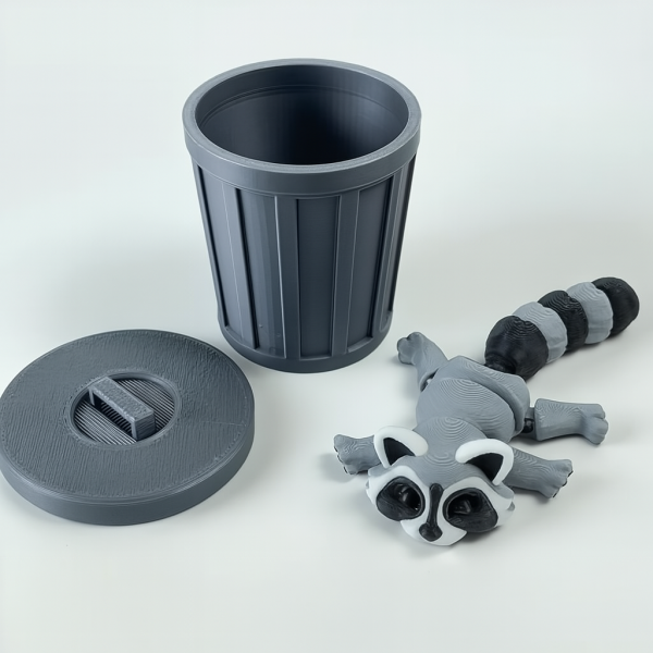 Игрушка антистресс енот с мусорным ведром 8 см Серый