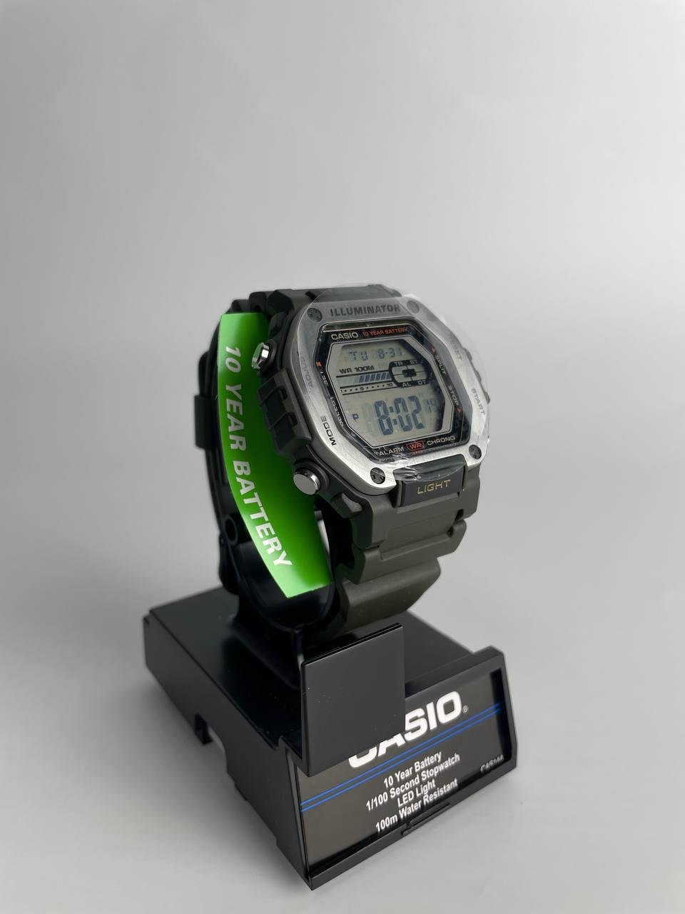 Наручний годинник чоловічий Casio MWD-110H-3AVCF Olive