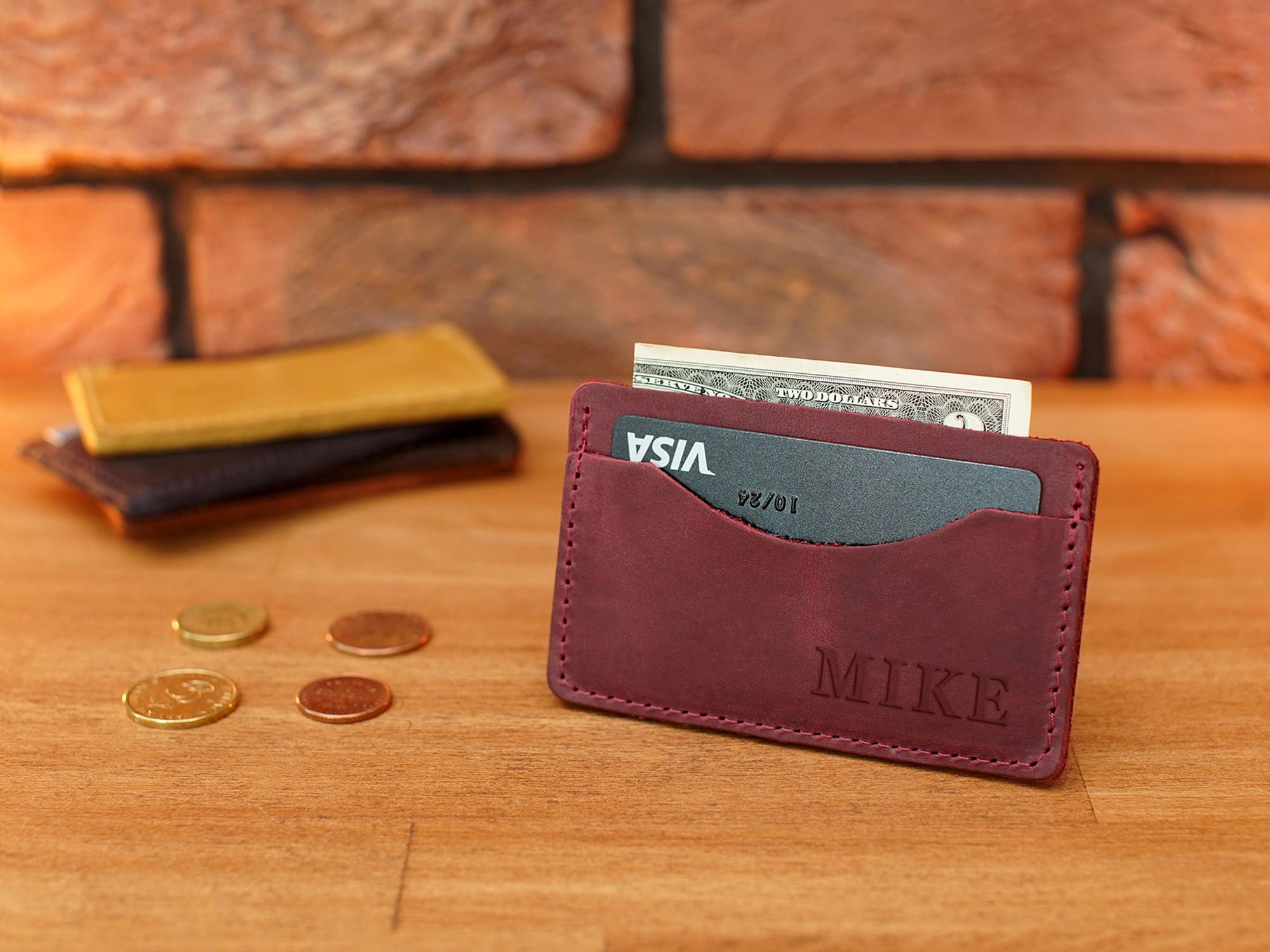 Візитниця для карток шкіряний з персоналізацією Бордовий (11617)