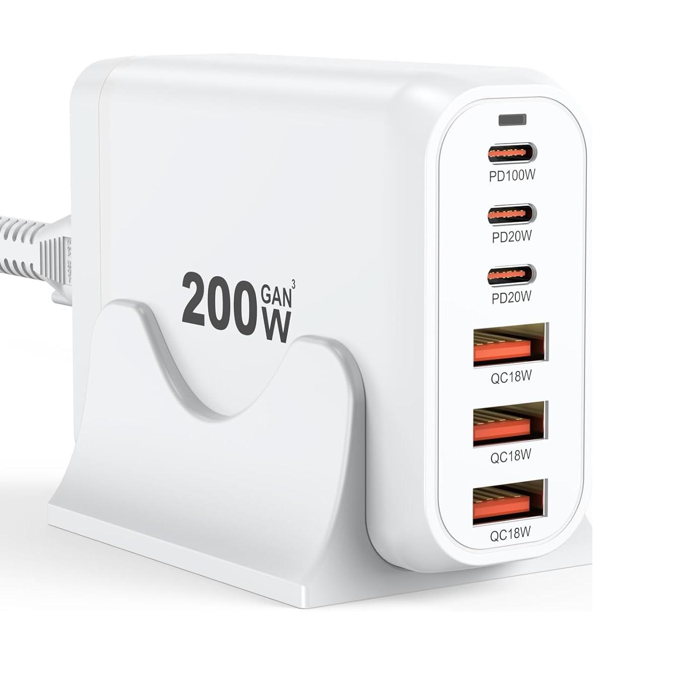 Зарядное устройство многоканальный сетевой GaN Pro SDC-238 200W 1Type-C-100W/2Type-C-20W/3USBQC3.0-18W Белый (719353)